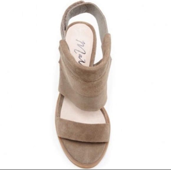 Matisse Hemingway Brown Suede Sandal Heels. Size 9.5 - Picture 3 of 16